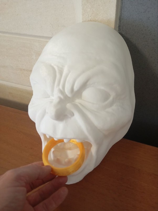 Голлум для кафе: декор, который работает